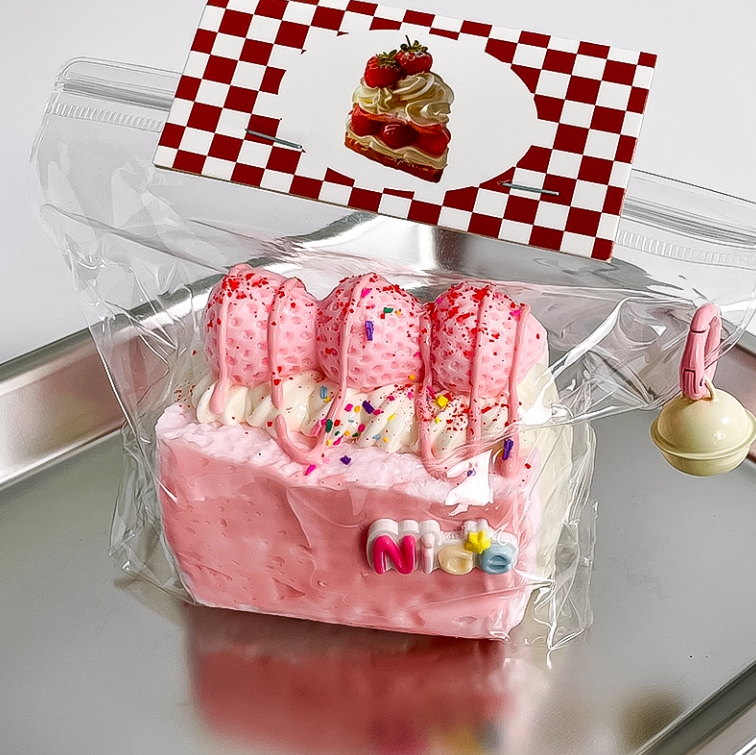 Sandwich Cream Cake