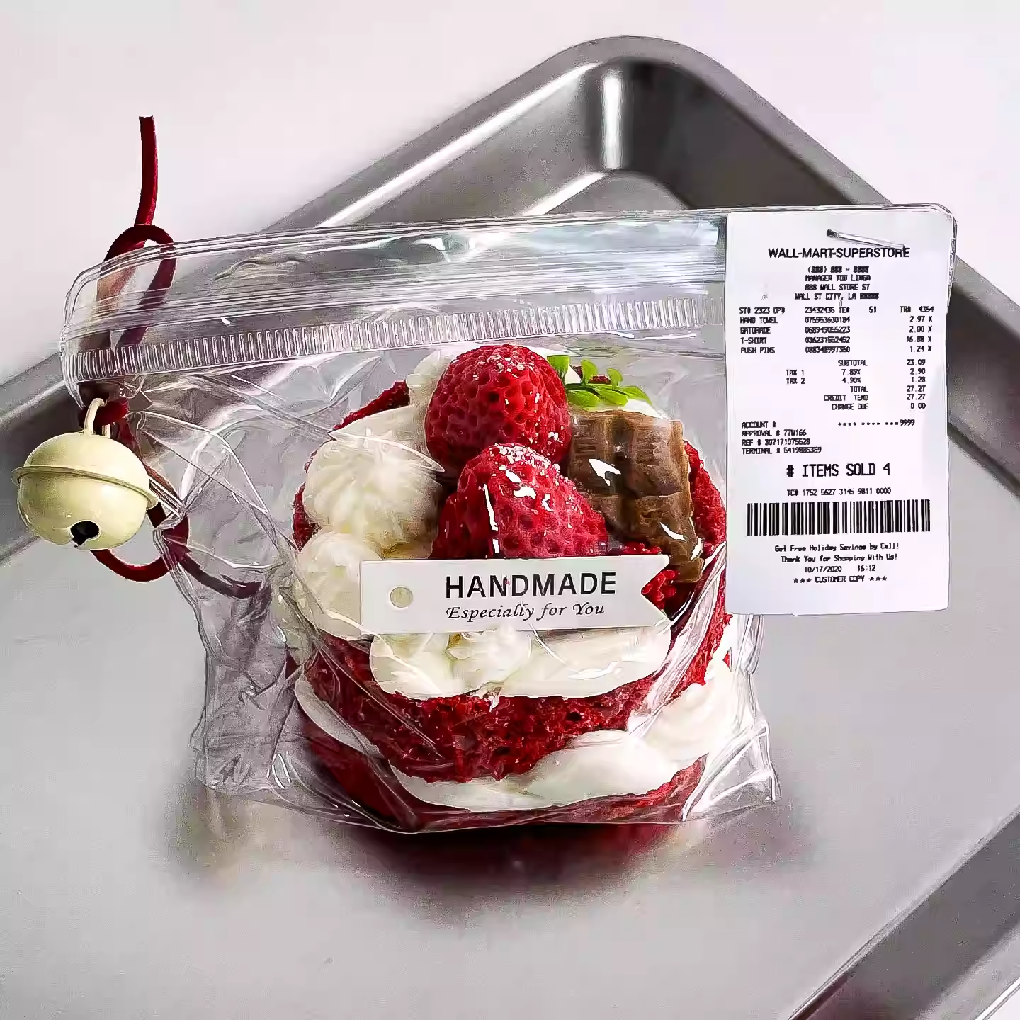 Red Velvet Strawberry Cake