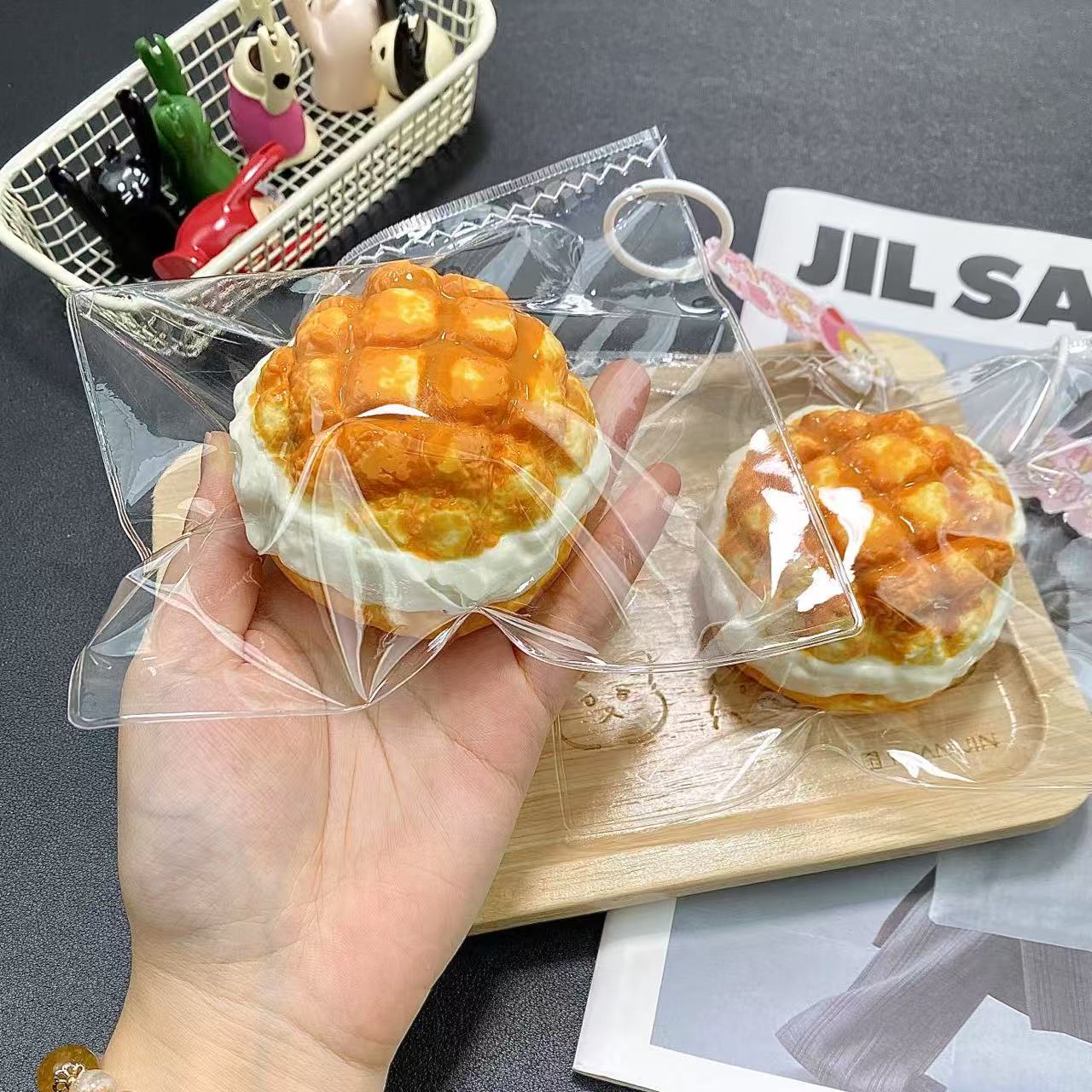 Cream-Filled Pineapple Bun
